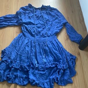 Beautiful Yakira Bella mini blue dress size medium worn once!!